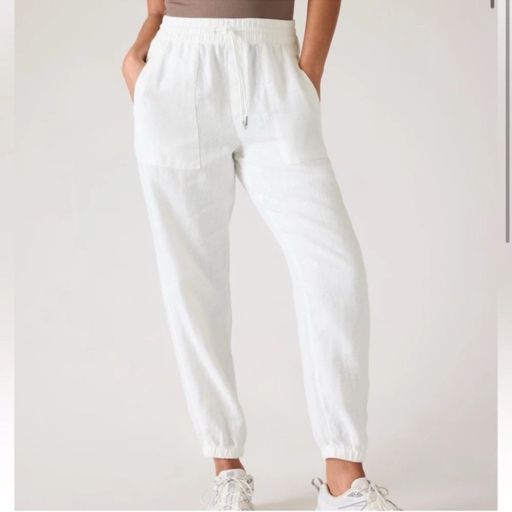 Athleta Retreat 100% linen white joggers with pockets $118 - 8 Tall